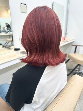 エトレ(etore) 【ブリーチあり】艶感チェリーピンク/ミディボブ