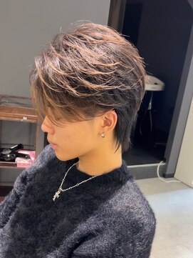 キング(K!ng) 縮毛矯正髪質改善ハイライトレイヤーカット枚方美容室エクステ