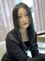 アフロート トウキョウ(AFLOAT TOKYO) 前髪なし/丸顔/レイヤー/頬骨隠し/ハイレイヤー/y2k