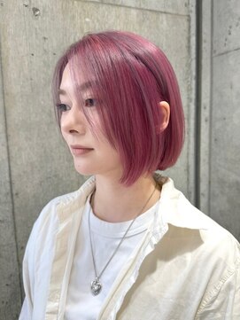 サンク 原宿 表参道(cinq) ダメージレスなブリーチカラーで作るチェリーピンクカラー