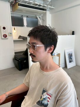 リビング 津田沼(LIVING) 千葉駅MEN’S HAIR/サーフカール/刈り上げセンターパート