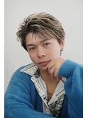 ローライトフェザーショート