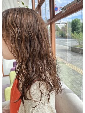 エテバイリリア(ete by LILIA.) パーマスタイル