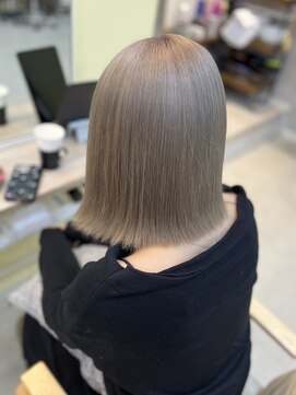 ランプ 柏(Lamp) ミルクティーグレージュ×複雑履歴