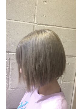 ハコ(ha co) グレージュ　ボブ