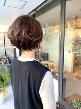 オフ(off) 40代～50代におすすめ大人のショートボブ