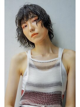 ハイジア(hygea) [hygea]アンニュイウルフとニュアンスパーマ[薬院/警固]