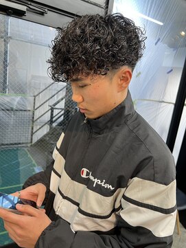 スレイ 西宮(SLAY) 前下がりマッシュ×プードルパーマ 【増田 司】