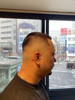 ミリオンバックス 上野(Million Bucks) 長め坊主フェード
