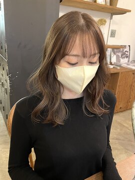 ヘアーアイストゥーレ(HAIR ICI TRE) 大人可愛いブリーチなし透明感オリーブベージュ担当渡辺聖