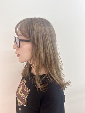 ディジョン(Dijon) 韓国顔まわりレイヤーカットグレージュオリーブベージュブラウン