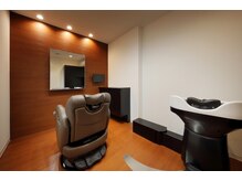 ディアーズ 甲府平和通り店(Dears)の雰囲気（フルフラットなシャンプー台でリラックス【髪質改善／甲府】）