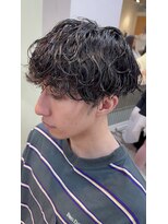 テトラ バイ ネオリーブ 横浜西口店(tetra by neolive)&nbsp;横浜★メンズパーマツイスト波巻きパーマ