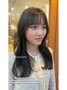 ラブハーツアンドビー マツヤマ(luve heart's And Be matsuyama) 前髪ありのミディアムレイヤー