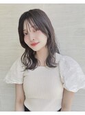 丸型さんにおすすめ暗めカラーミディアム