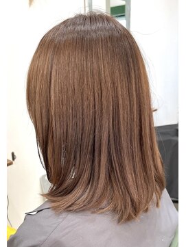 フー バイ セリナ(Fuu.by serina) ブリーチなしのミルクティーベージュ