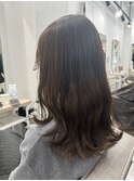 カーキベージュ【新宿】