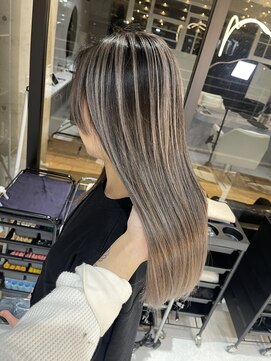 髪屋 紬 バレイヤージュ/ハイライト/外国人風カラー/シャドールーツ/韓国