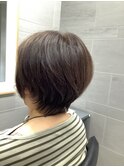 ショートボブ