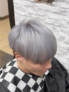 アンダーバーホワイト 広島 並木店(_WHITE) メンズホワイトカラー×メンズハイトーン【広島】