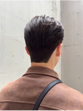 ピア ヤクイン(Pia Yakuin) 韓国風ダウンパーマ