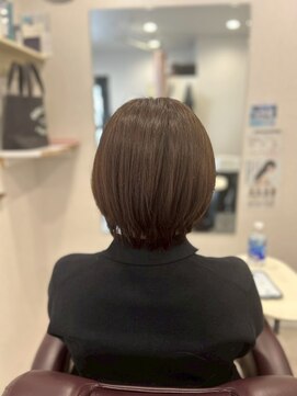 レーヴ(REVE) 大人の丸みショートボブ