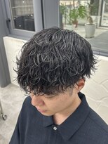アウラ(AURA)&nbsp;波巻きパーマスパイラルパーマシャドウパーマ