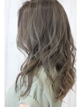 プレッティ フォー ヘア(PRETTY FOR HAIR) 外国人風ヌーディーグレージュ