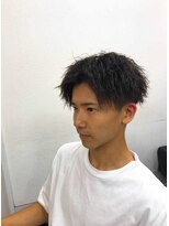 バーバーショップノア(BARBERSHOP NOR)&nbsp;ツイストパーマ・センターパート
