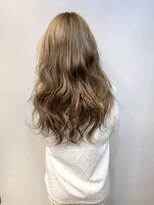 キラ(KIRA)&nbsp;【KIRA】トレンドミルクティーアッシュ