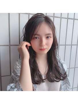 ディスオモテサンドウ 表参道(This OMOTESANDO) 愛され無造作ロング