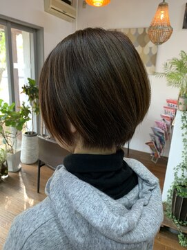 アイヴィ(IVY) レイヤーボブ