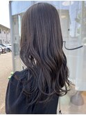 くすみグレージュ