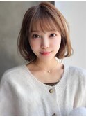 〈NYLON.〉ゆるふわボブ×ラテベージュ