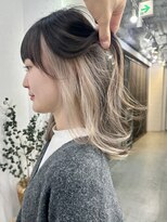 キラ 原宿(KILLA)&nbsp;イヤリングカラー_インナーカラー_こなれミディ_レイヤー_前髪