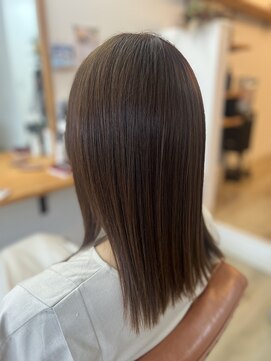 オダンゴヘアー(odango hair) パツッとストレート