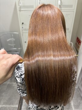 レーヴバイキートス(REVE by kiitos) 【美髪/髪質改善特化サロンREVE by kiitos】大阪市北区堂島浜