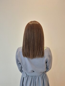 カラ(Cara) 艶髪セミロング♪