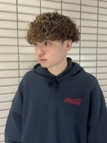 ケンジオム(KENJE HOMME)&nbsp;茶髪メッシュ×プードルパーマ