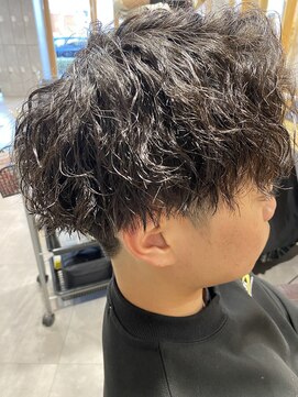 レオン(Re:ON) ツイストスパイラルパーマ