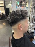 フェード風刈り上げ七三ヘアーツーブロック