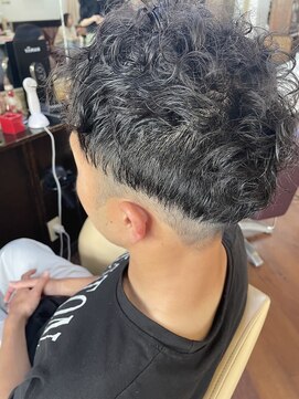 シャンプーボーイアネックス(SHAMPOO BOY Annex) メンズパーマ