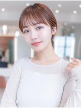 ケアリー 川西能勢口(Carelly) デザインカラー/レイヤーカット/ウェットヘア/オリーブベージュ