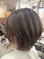 カットハウス はさみの部屋&nbsp;大人女性/耳かけショート/くびれ/くせ毛カット/流しバング