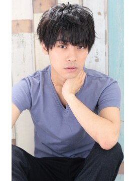 エミル 国分寺(emile) 無造作ショートの刈り上げツーブロックショート【国分寺】