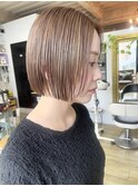 NUDE 刈り上げボブ ハイトーンボブ切りっぱなしボブ前下がりボブ