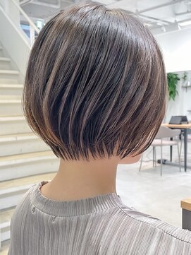 ヨリ トウキョウ(yori Tokyo) 似合わせカット30代40代50代ショートボブくびれレイヤーカット