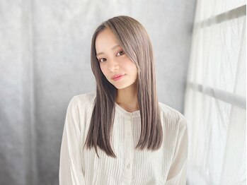 ティエル 町田店(tiel)の写真/髪質に合わせた薬剤選定・ピンとならない自然なアイロン技術♪顔まわり・前髪はふんわり感を残す施術が◎