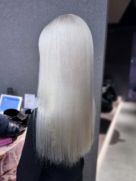 エン 栄店(enne) ミディアムヘア/デザインカラー/フェイスフレーミング/栄