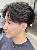 札幌大通フェザーパーマニュアンスパーマセンターパートゆるめ◆